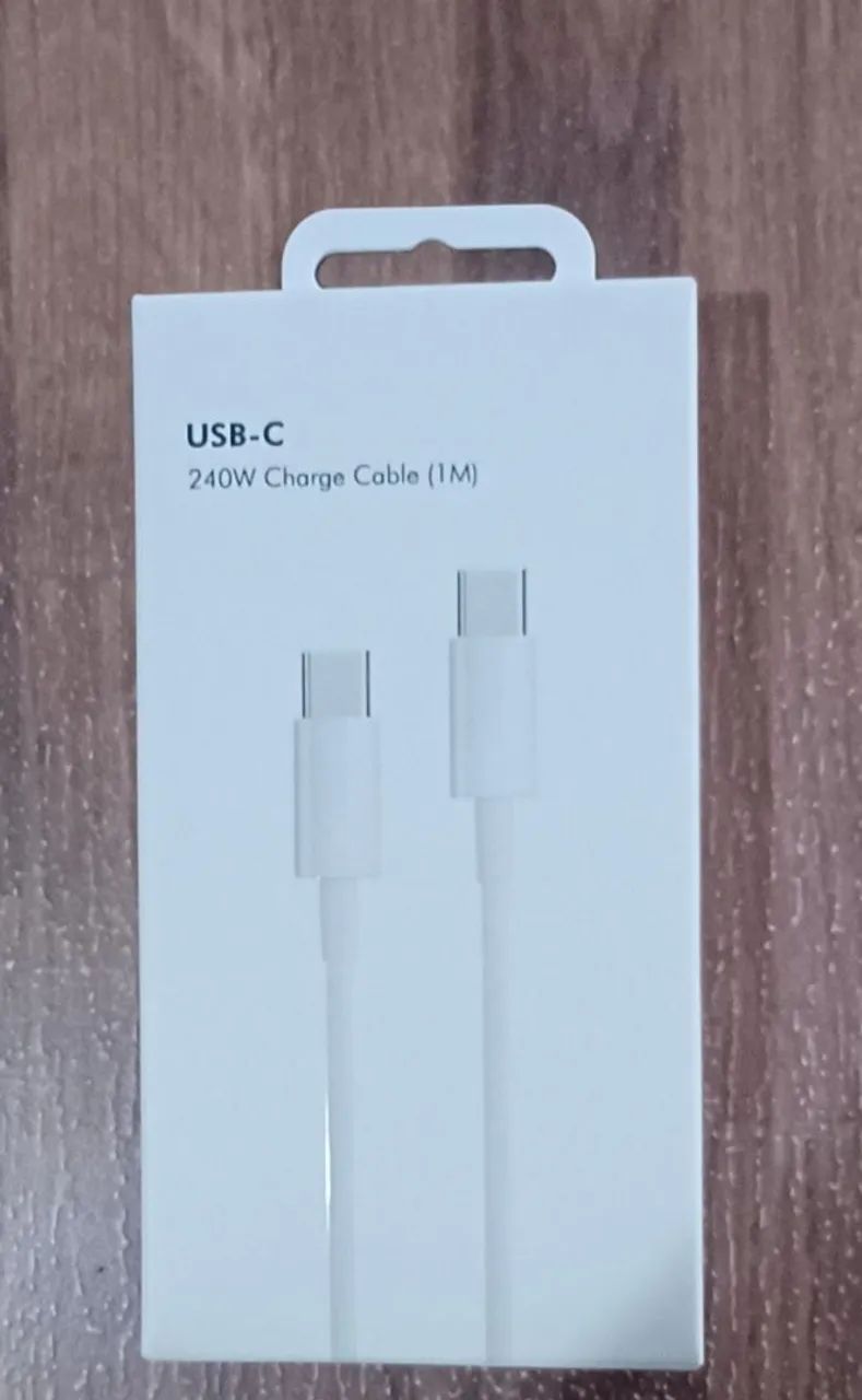 Cabo Celular C-C 240W 1M