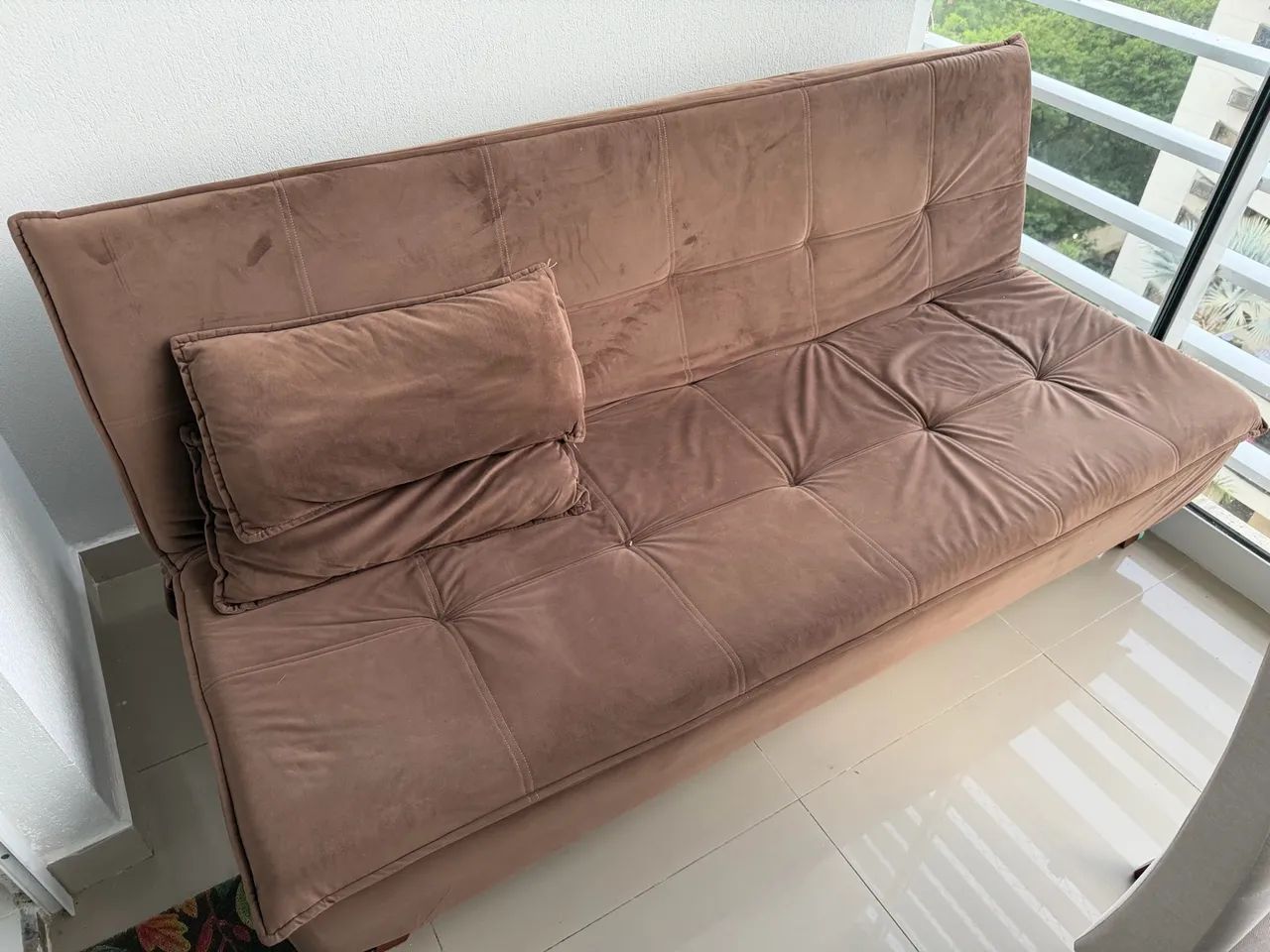 Sofá cama marrom