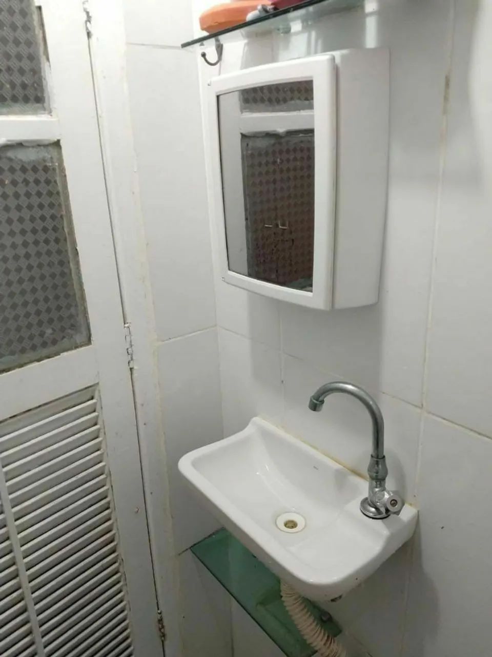 Vaga em quarto duplo na urca - Foto 4