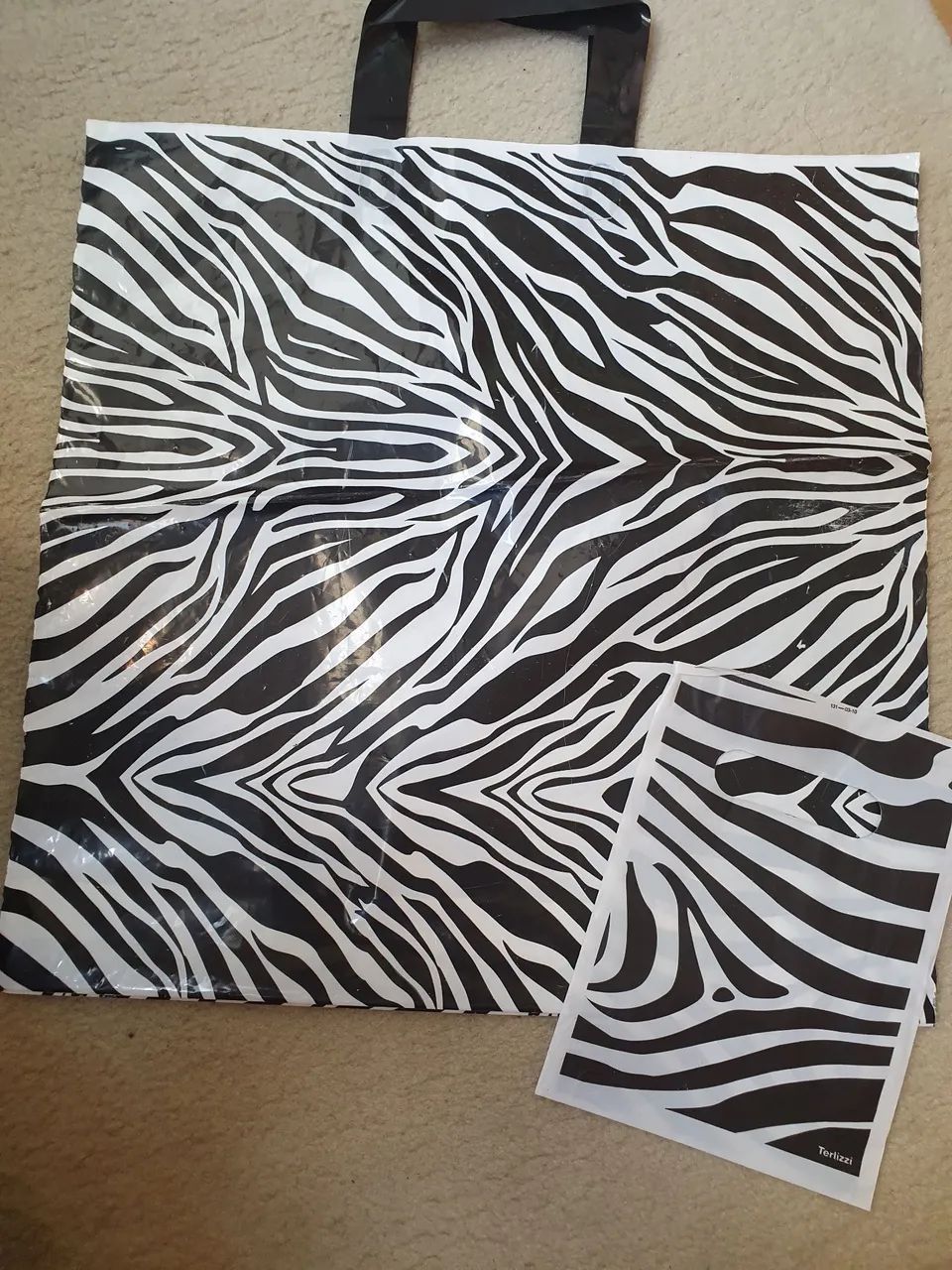 Kit sacolas estampa zebra