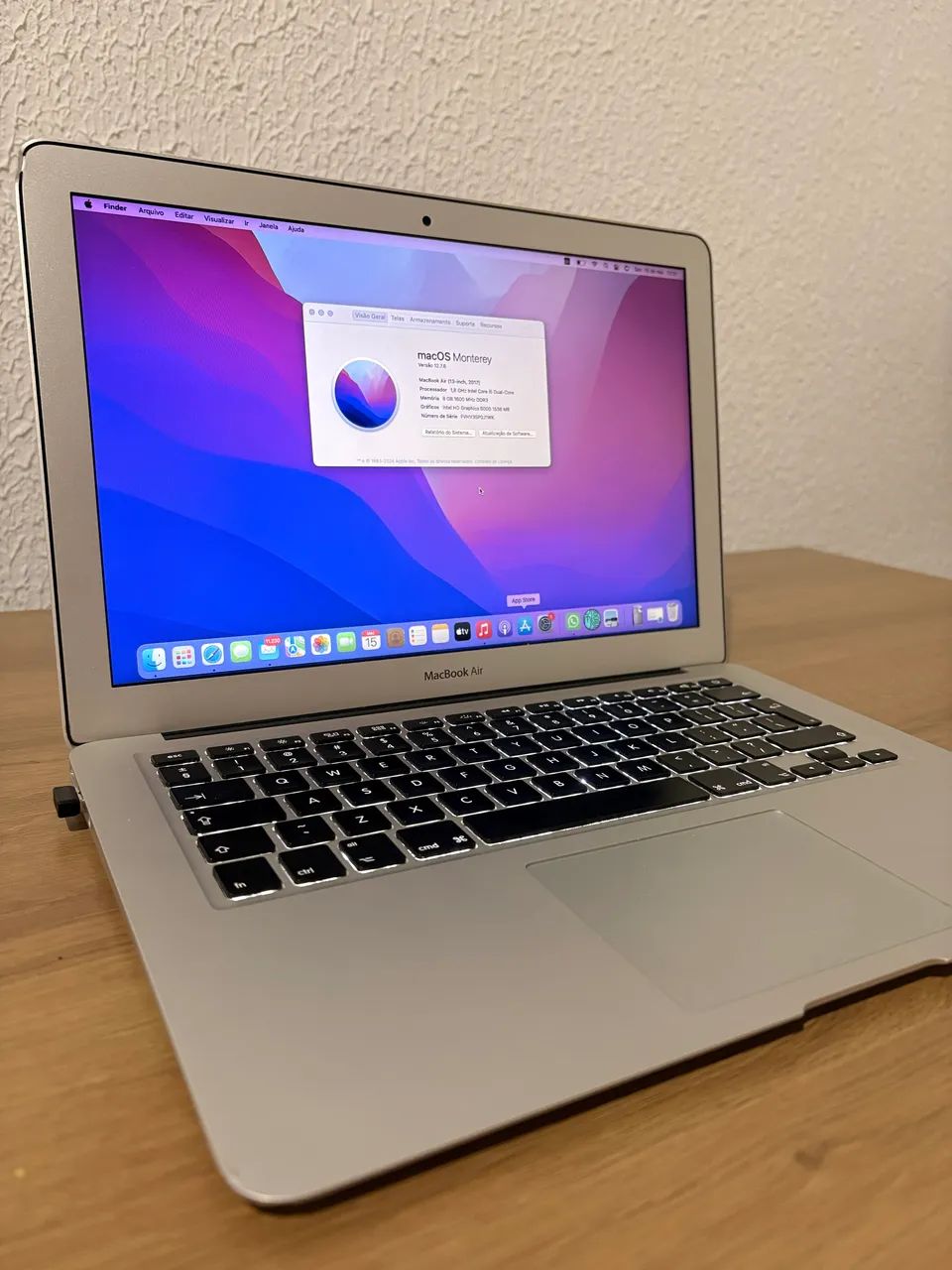 MacBook Air 13 2017 - Foto 2