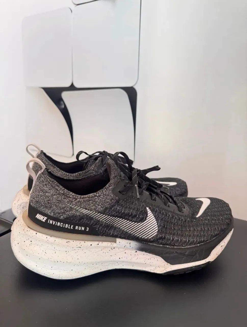 Tênis Nike Invincible Run 3