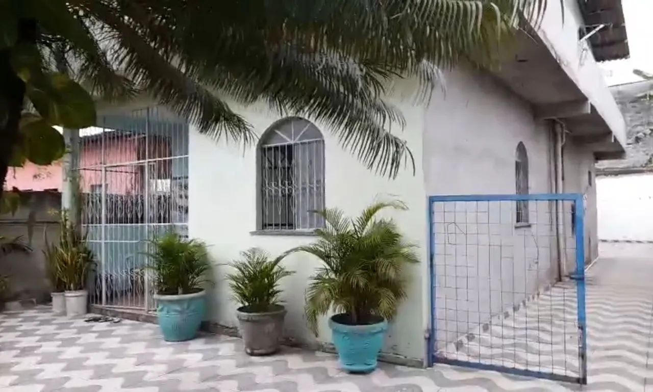 //Casa com 3 Qrts e 2 apartamentos próxima ao Musa - Foto 4