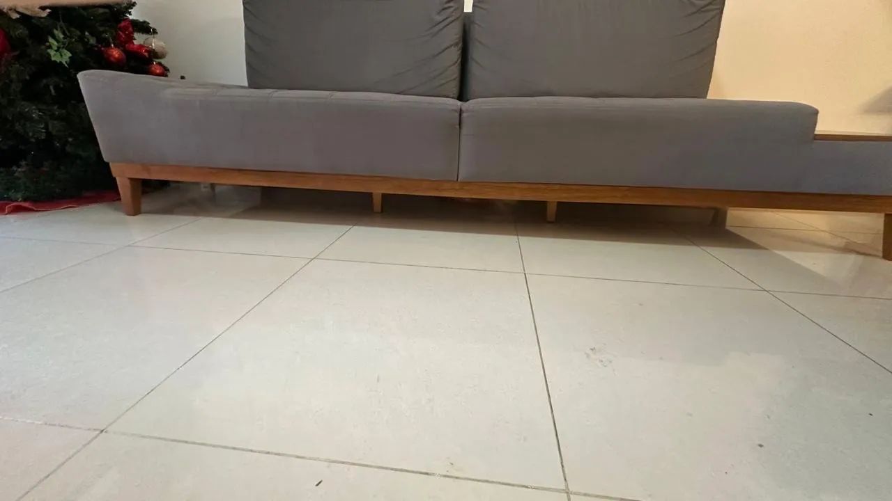 Vendo sofá semi novo  - Foto 5