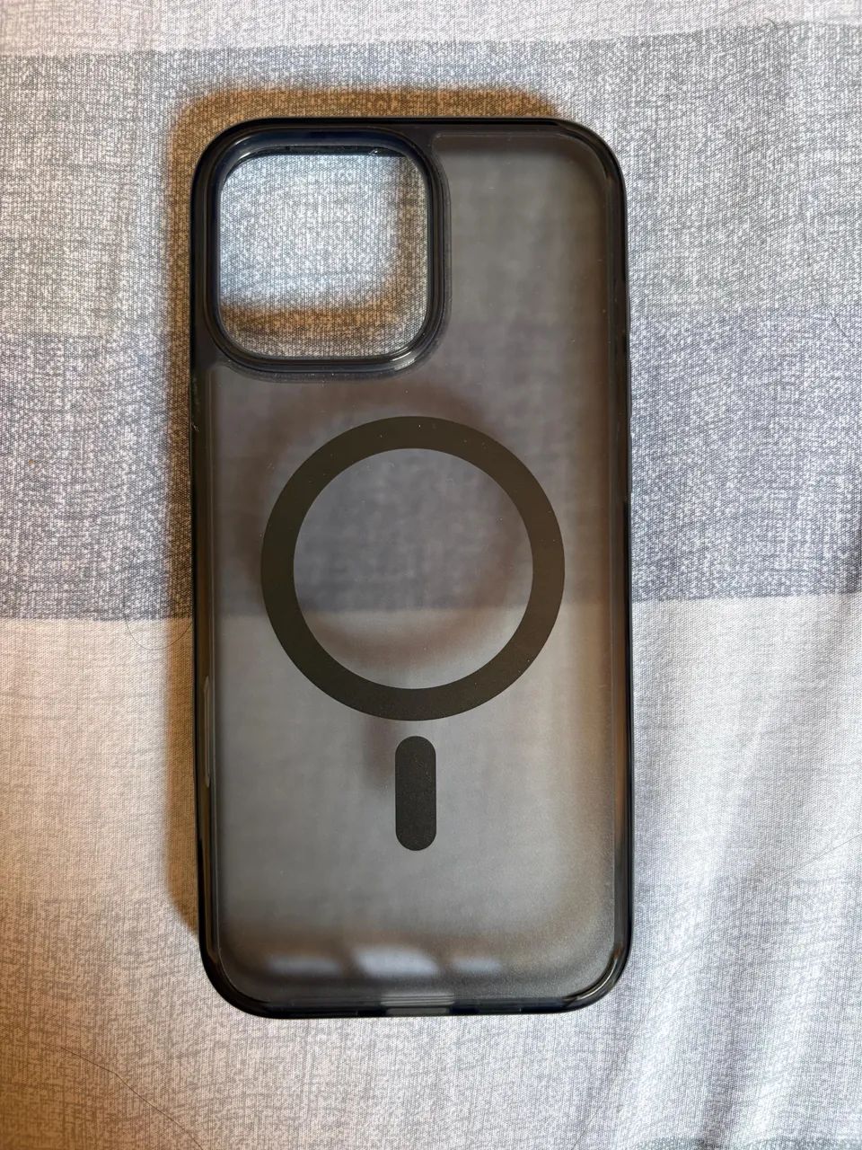 Capa spigen ultra hybrid T iPhone 16 pro max  - Foto 2