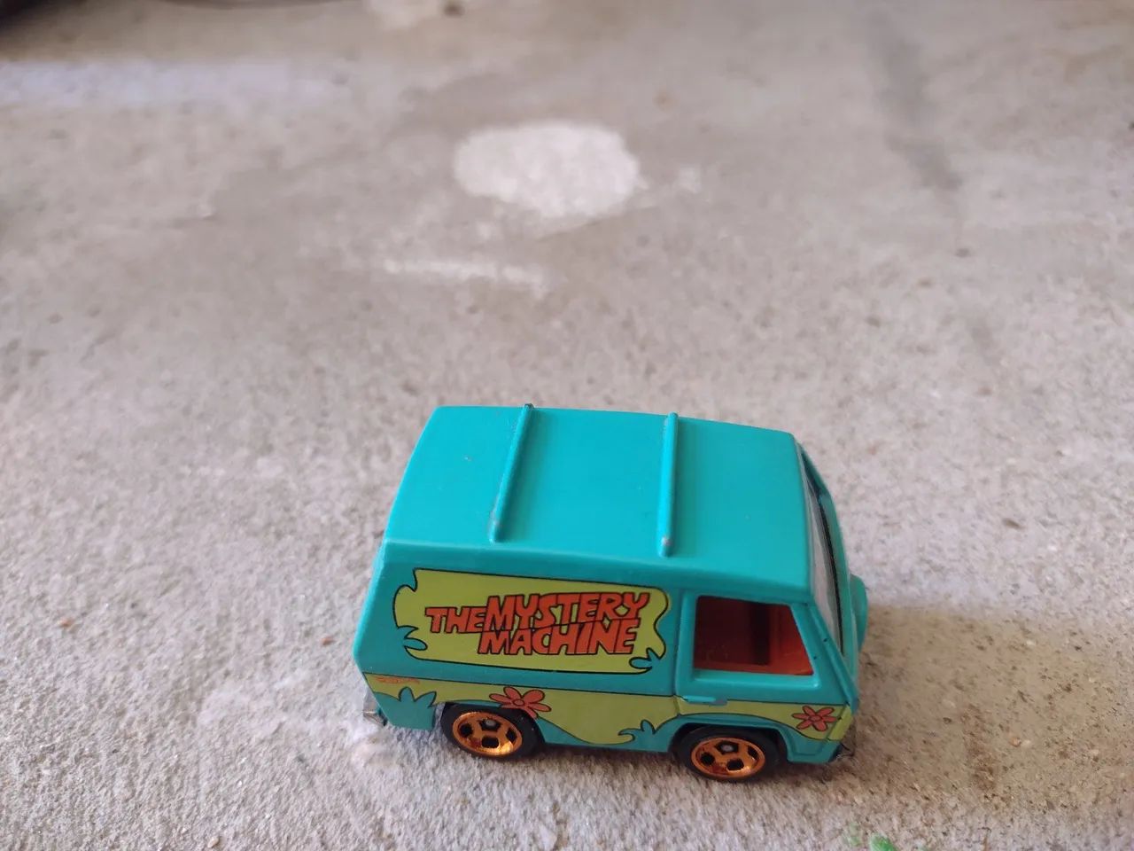 Hot Wheels Mistery Machine Scooby Doo Raro em Bom Estado 2012 - Foto 2