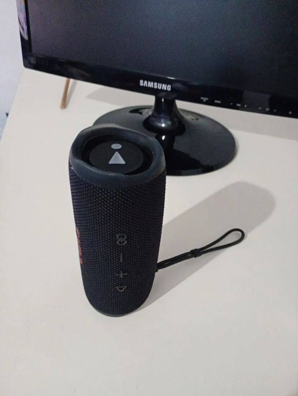 Tv Samsung Smart + JBL Caixa de som  - Foto 2