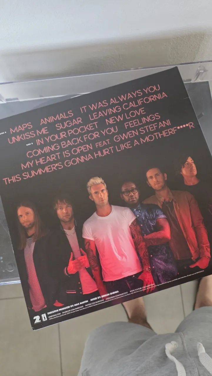 Maroon 5 - V (disco de vinil) - Foto 3