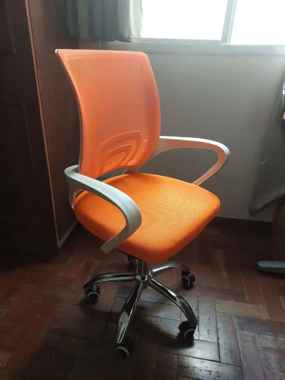 CADEIRA DE ESCRITÓRIO