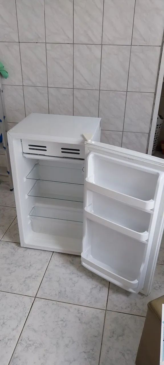 Frigobar Philco 93l 