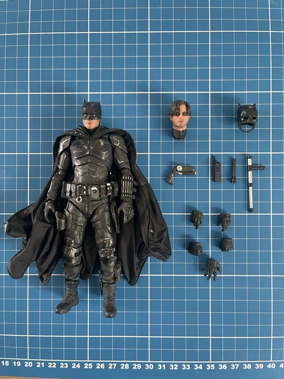 Batman Tático - Sh Figuarts / customizado 