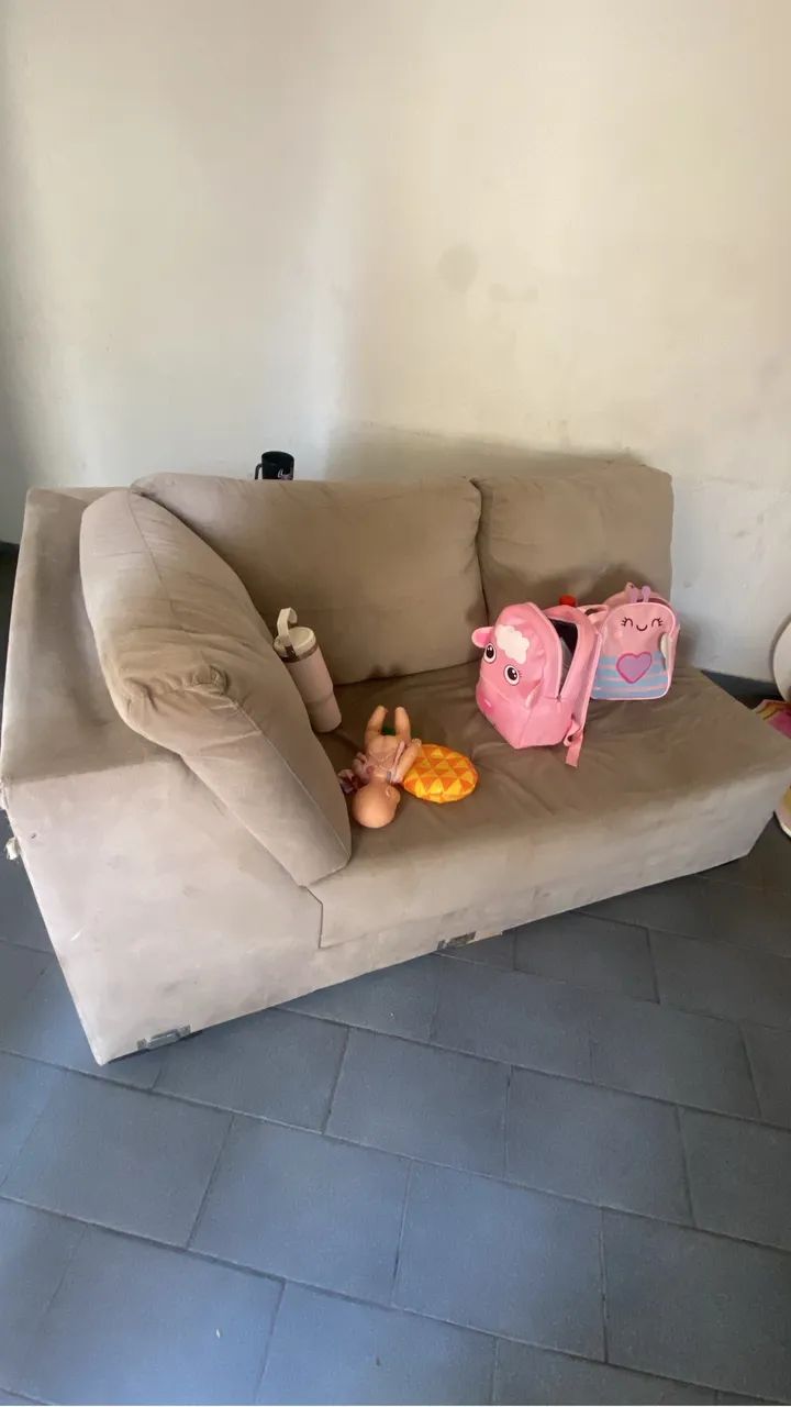 Vende-se sofá 200,00