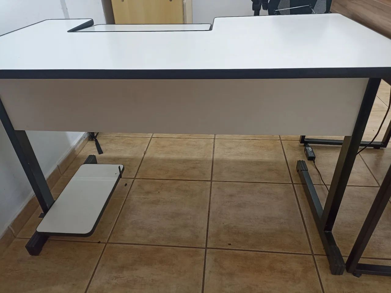 Vendo mesa para escritório  - Foto 3