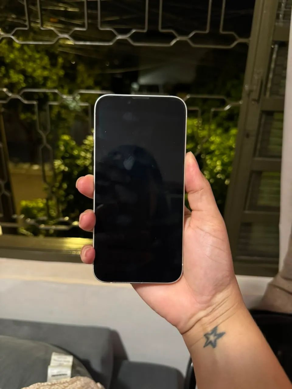 Vende-se IPhone 2300 - Foto 3