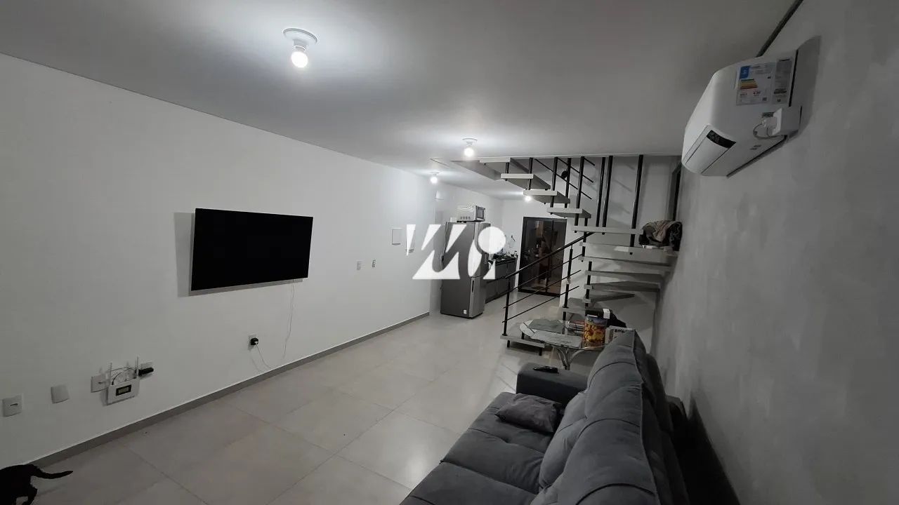 Sobrado Geminado 1 Quarto com 1 Suíte e 115m² - Aririú - imv - Foto 3