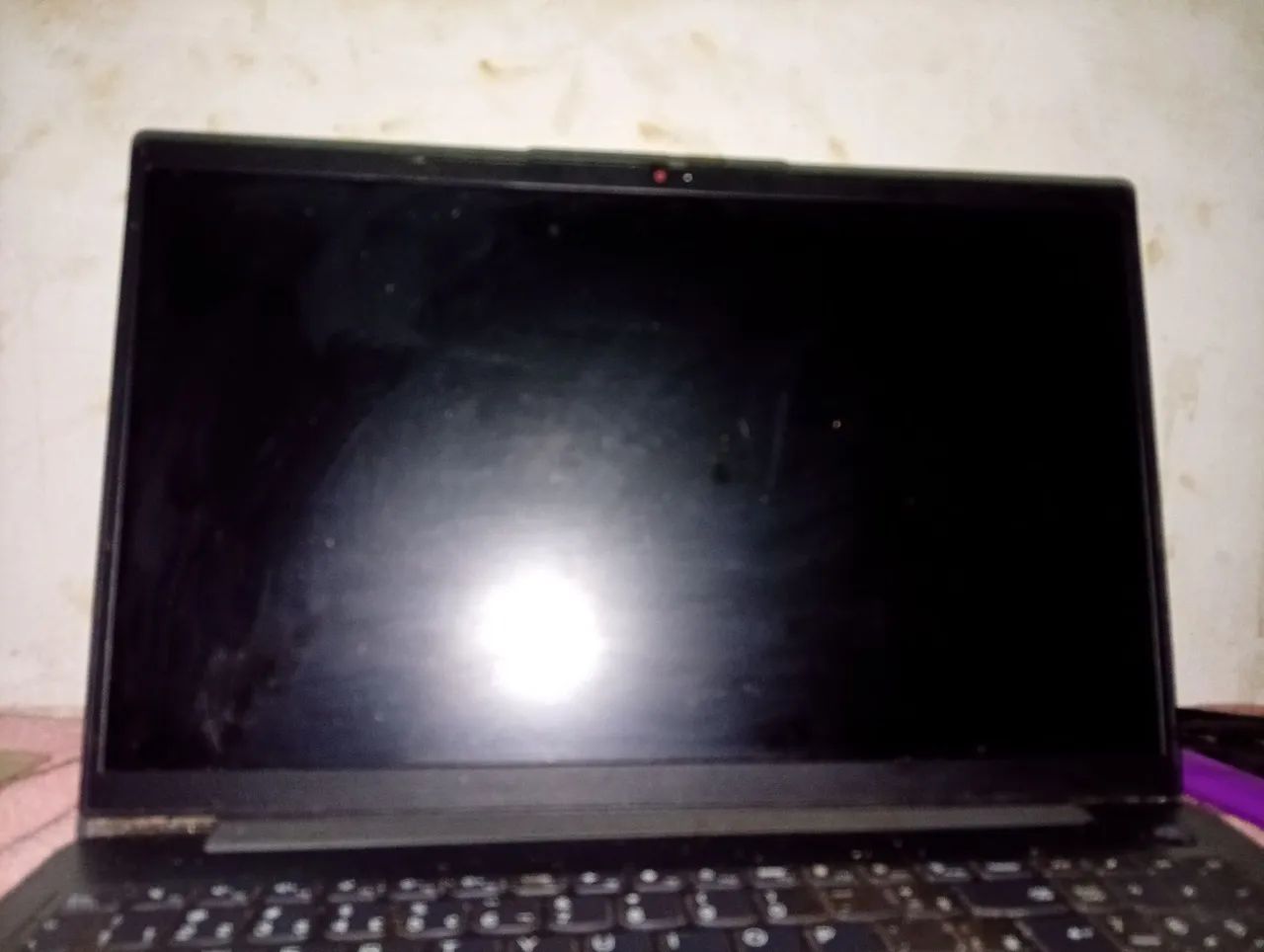 Notebook Ideapad 3 com defeito na tela - Foto 4