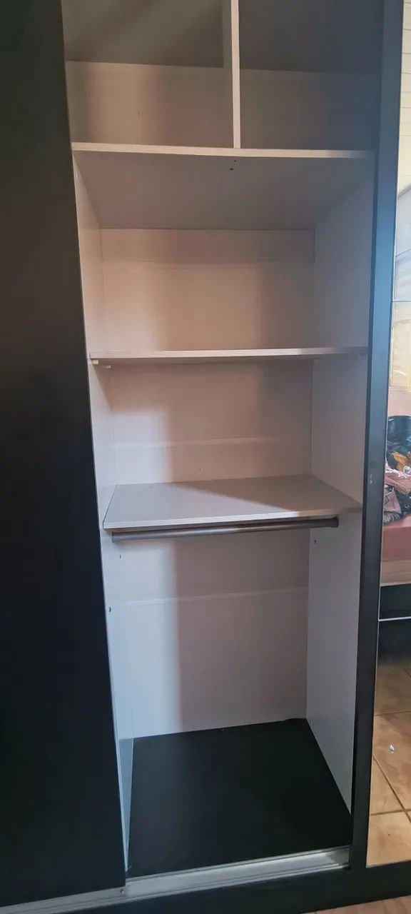 Guarda Roupa com espelho - Foto 5
