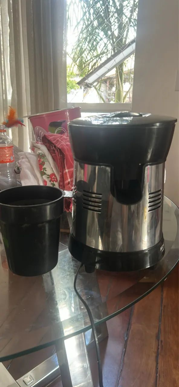 Juicer Mondial
