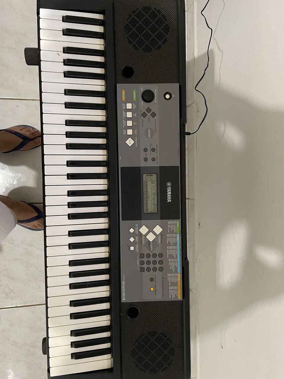  Teclado arranjador Yamaha modelo PSR-E233 - Foto 4
