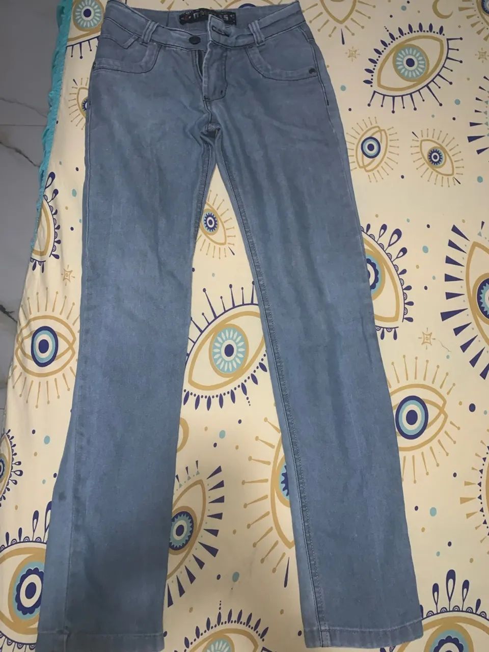 calça jeans azul 