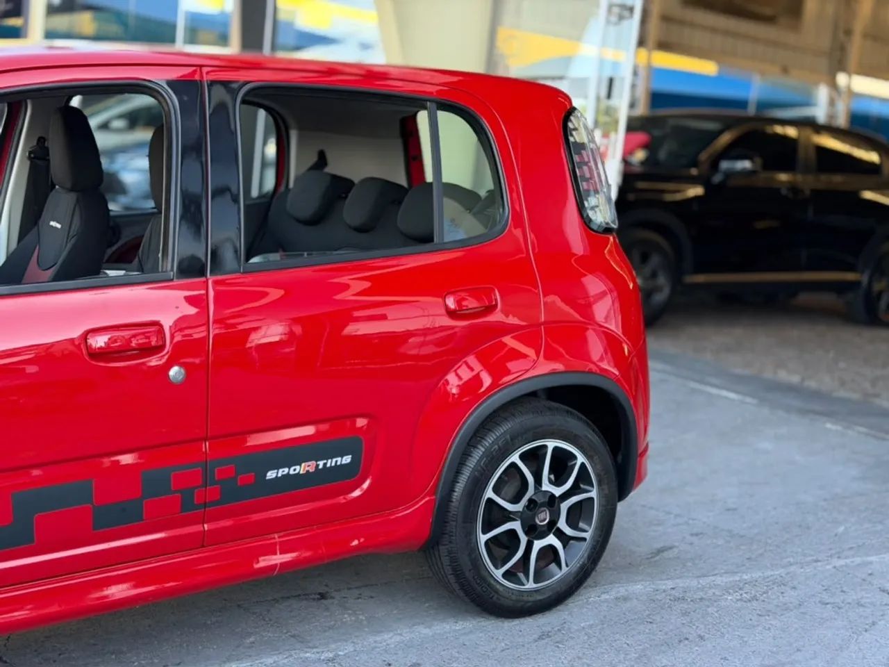 Fiat Uno Sporting 1.4 EVO Fire Flex 8V 4P 2012 - Foto 5