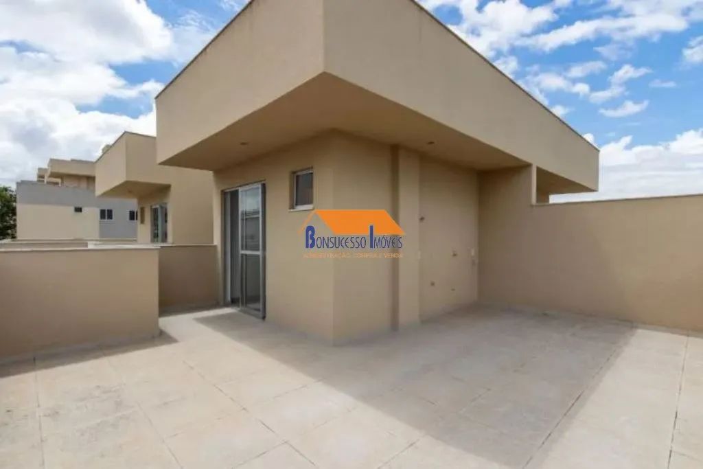 cobertura de 2 quartos bairro Cabral em Contagem