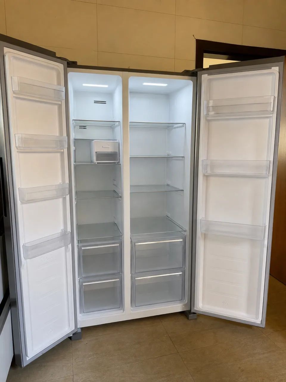 VENDO GELADEIRA ELETROLUX 2 PORTAS - Foto 2