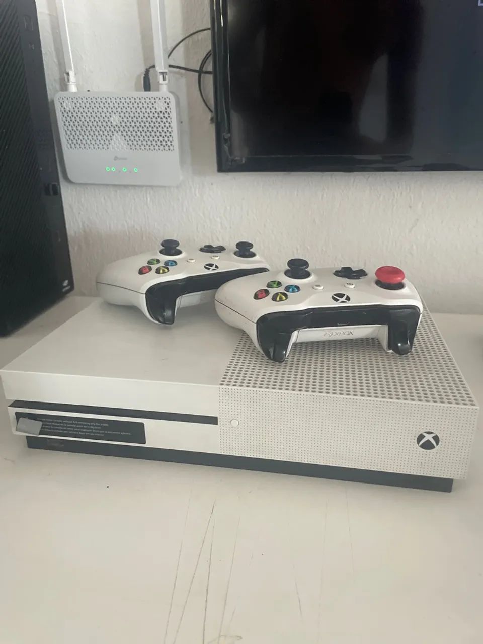 XBOX ONE S
