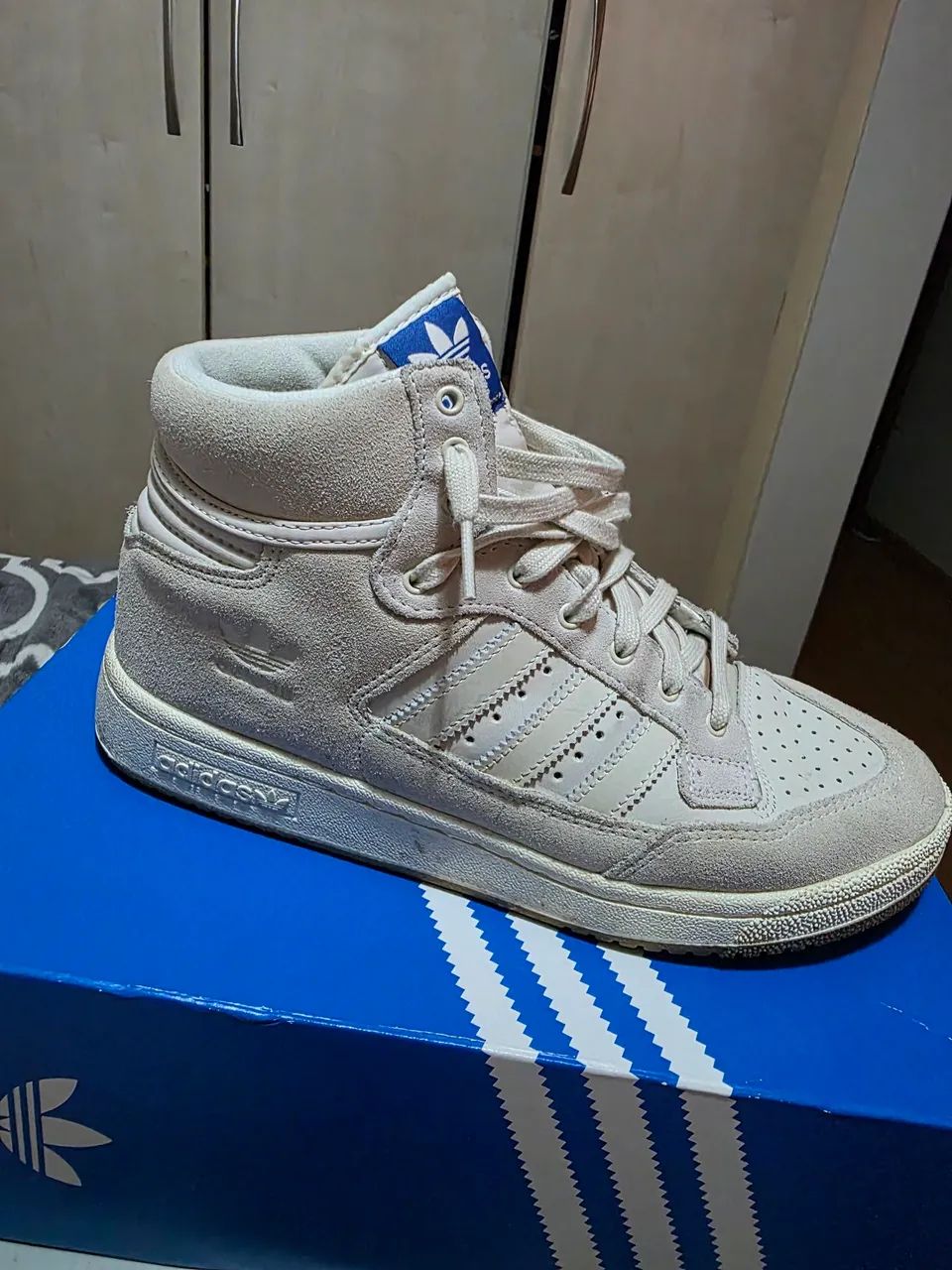 Adidas Centenial