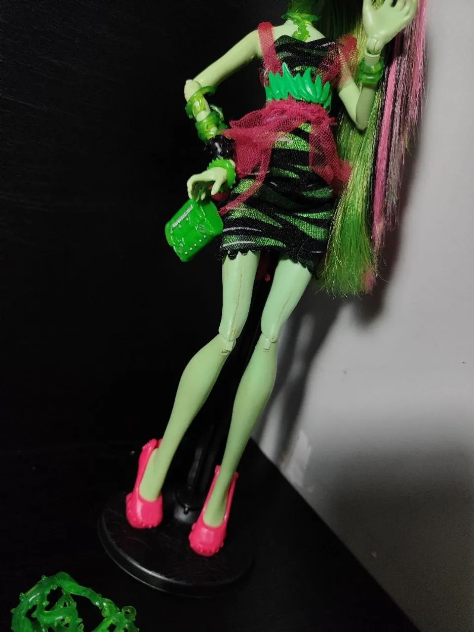 Boneca Monster High Venus McFlytrap Zombie Shake G1 - Foto 5