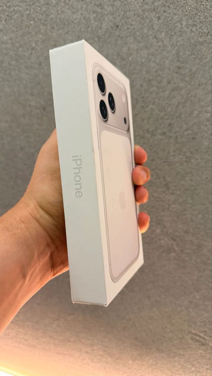 iPhone 17 Pro Max 256Gb Prata - Foto 2