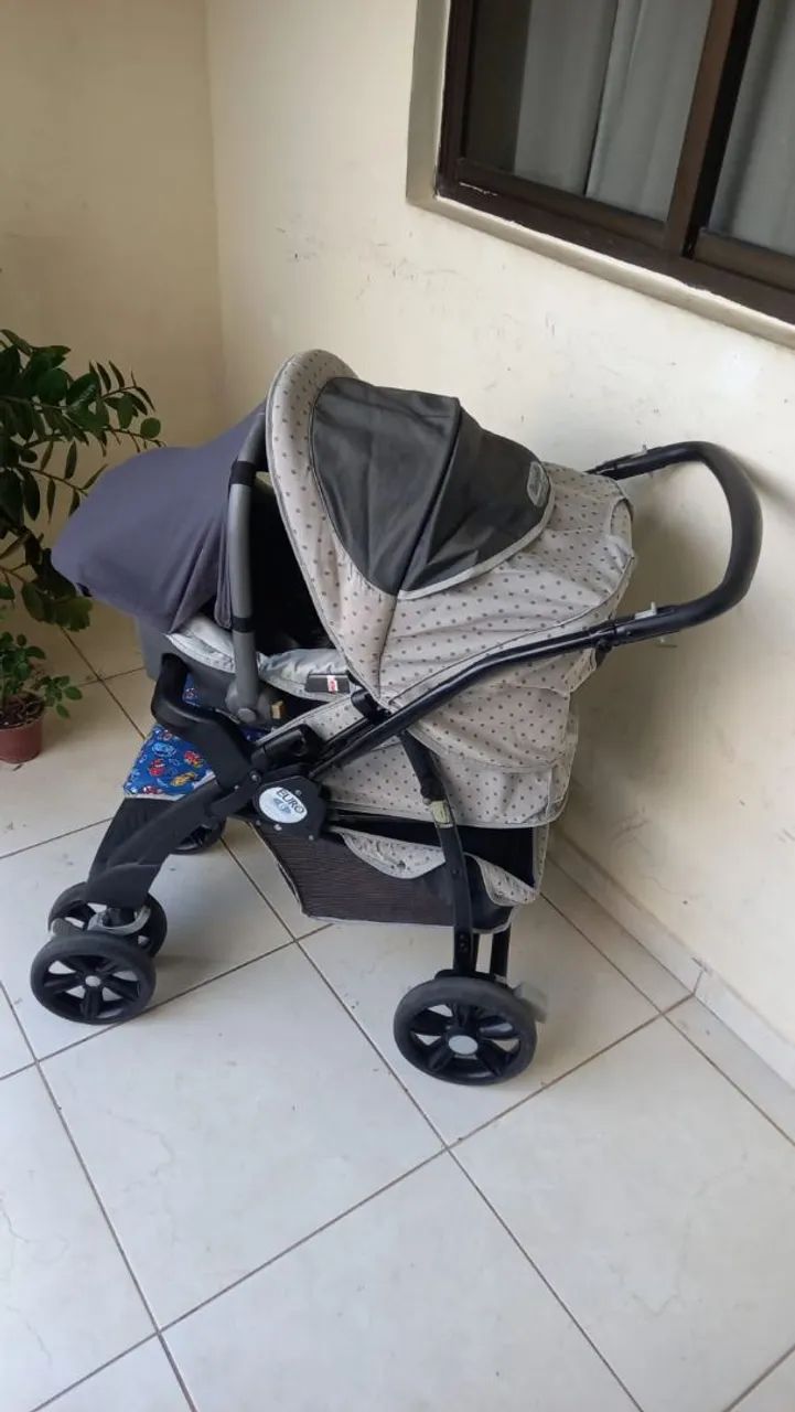 CARRINHO COM BEBÊ CONFORTO DA BURIGOTTO  - Foto 3