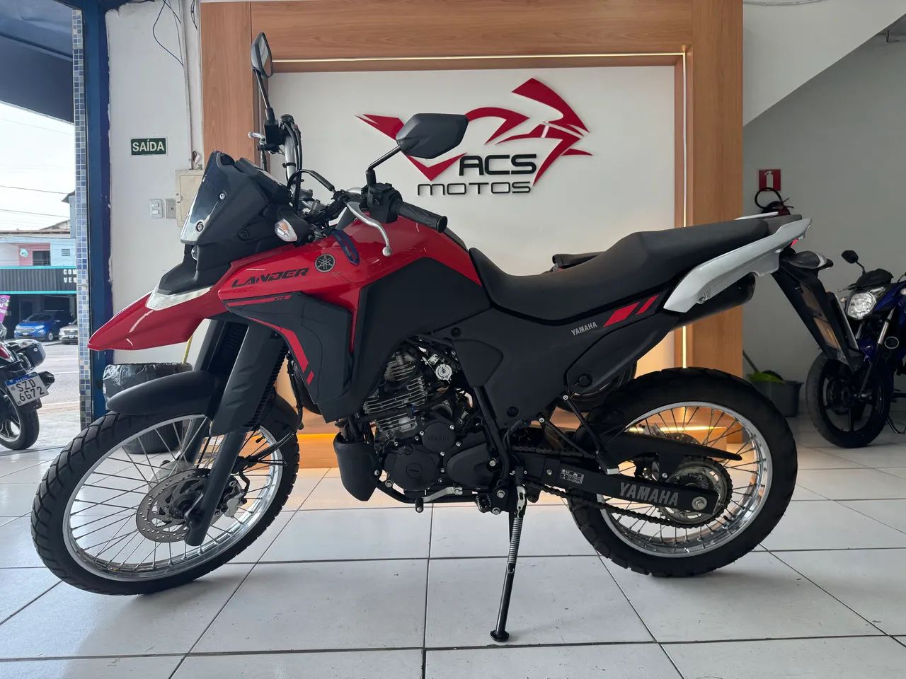 LANDER UNICO DONO IMPECÁVEL 