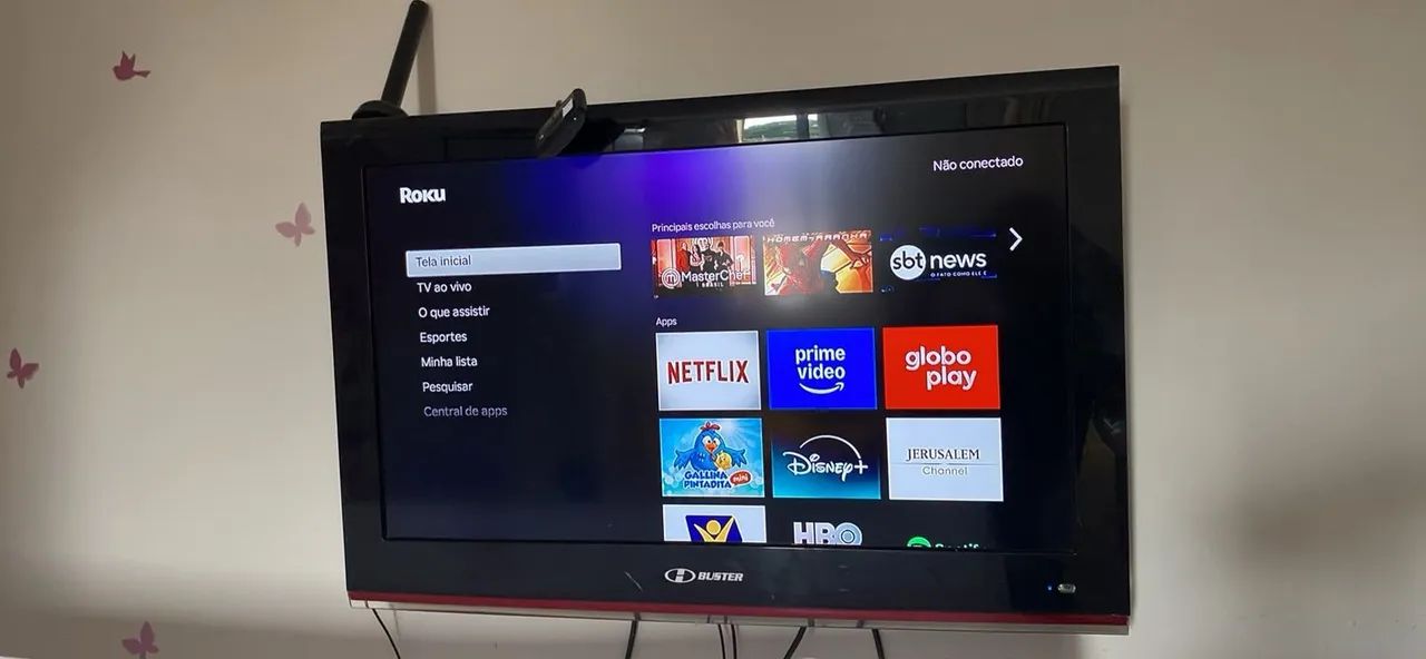 Vendo televisão 32 polegadas com aparelho Roku,