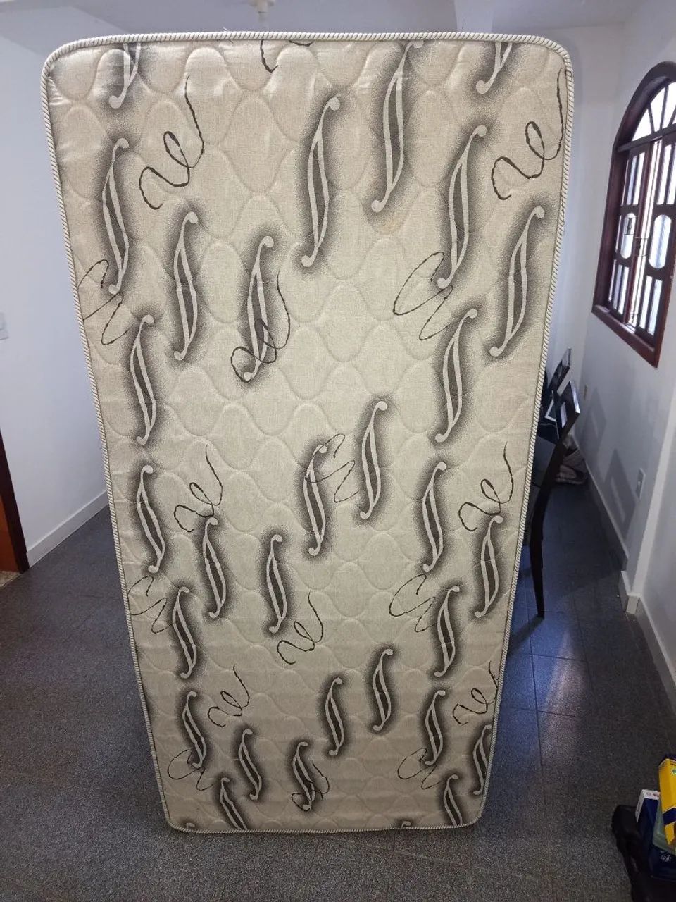Vende-se colchão de solteiro!!! - Foto 4