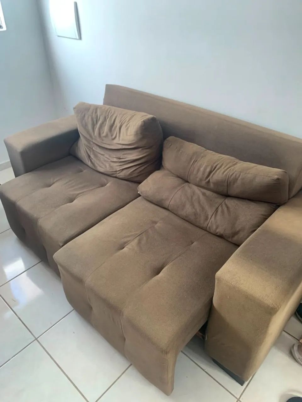 Sofá Retrátil Marrom - Foto 2