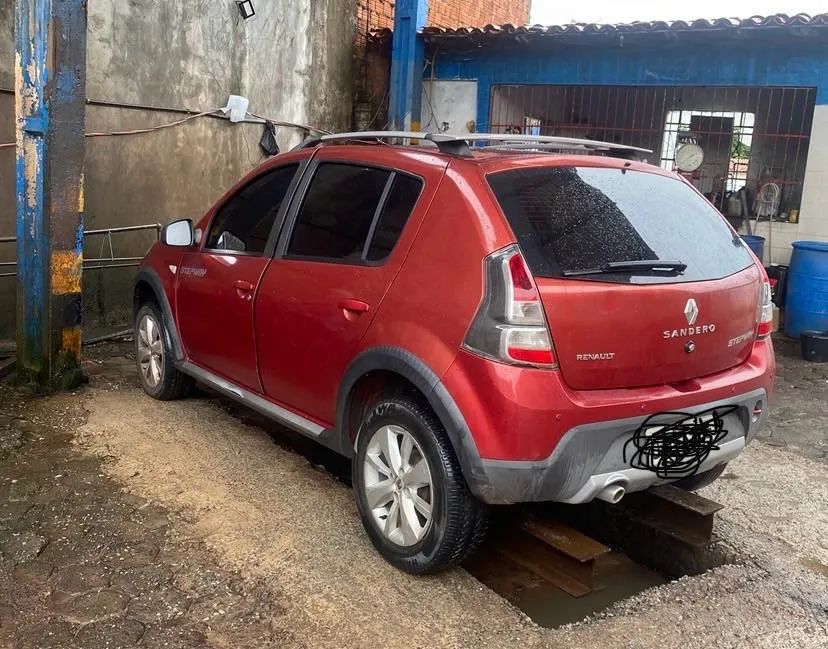 Renault Sandero SANDERO STEPWAY Hi-Flex 1.6 16V 5p Aut. 2014