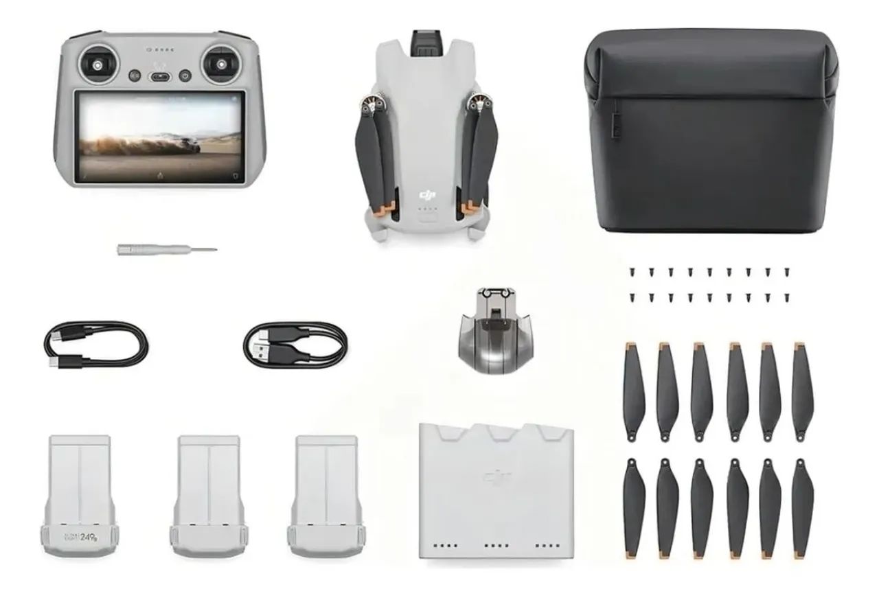 DJI Mini 3 Combo (3 baterias + Controle RC com tela)