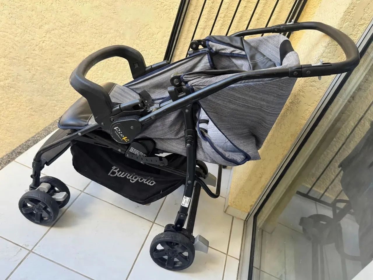 Carrinho de bebe e bebe conforto  - Foto 2
