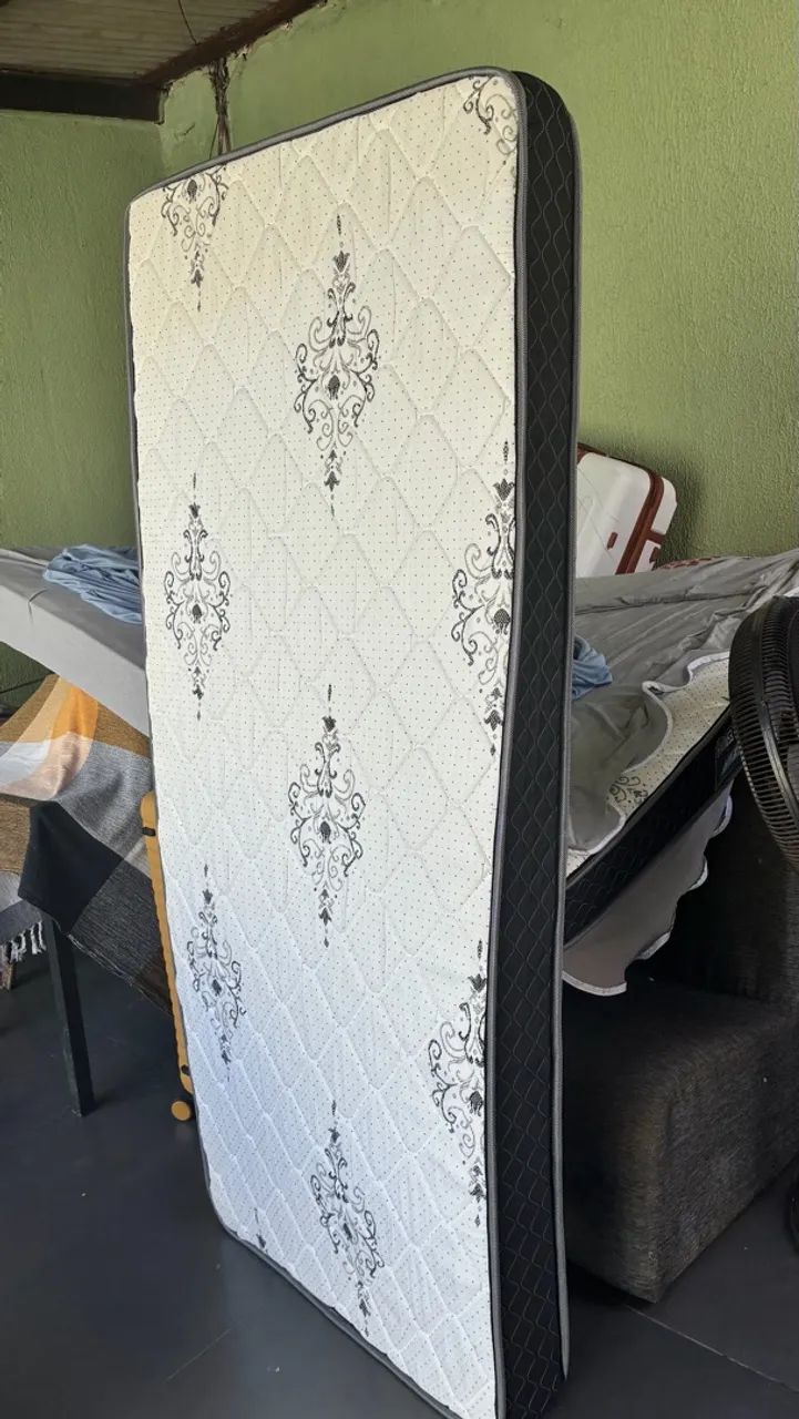 Vendo Colchão de Solteiro