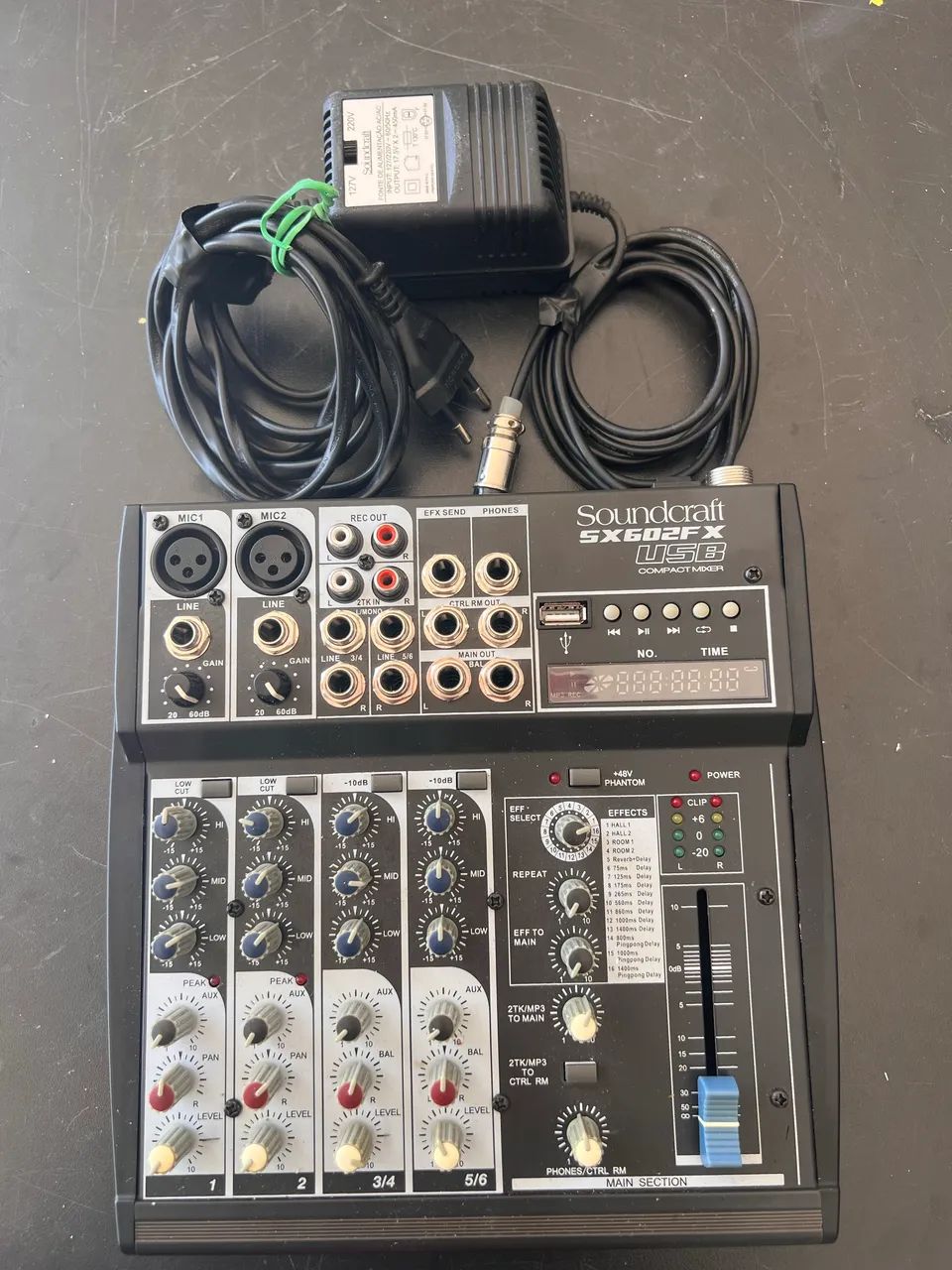 Mesa de Som Soundcraft SX602FX USB - Foto 4
