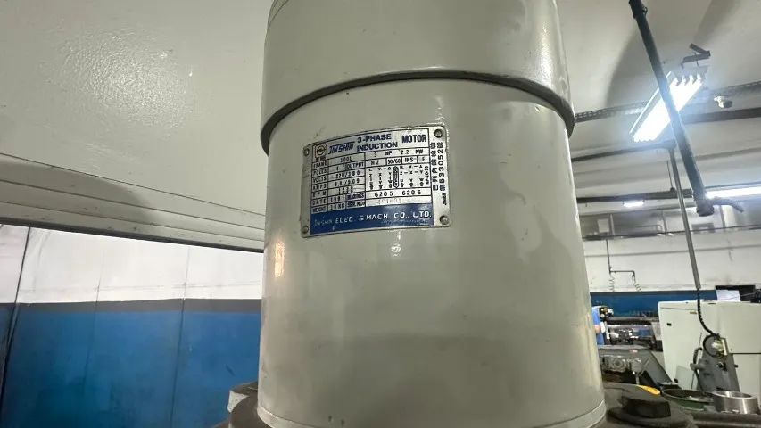 Fresadora Turret Vitor Buono 3HP com DRO Digital de 3 Eixos e Avanço Automático de Mesa - Foto 2