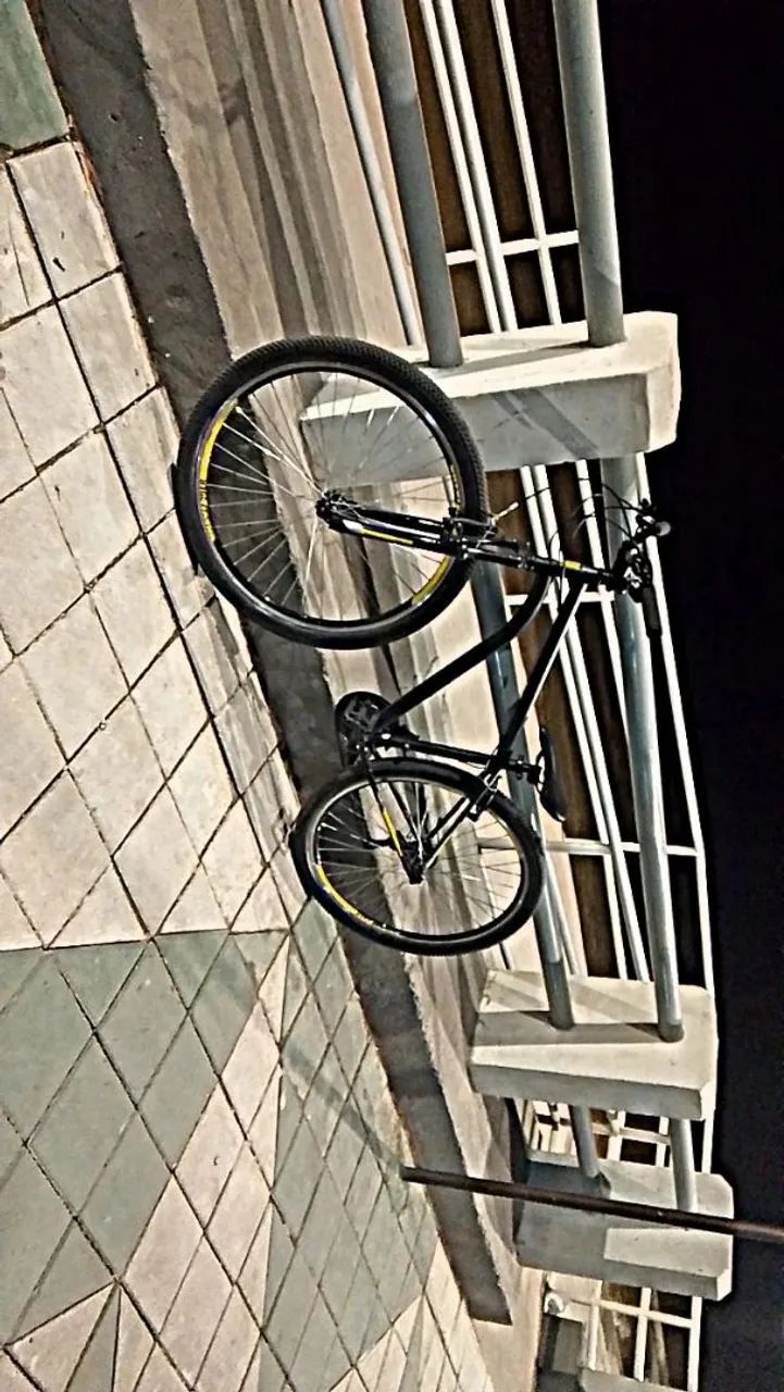 Vendo bicicleta aro 29 - Foto 3