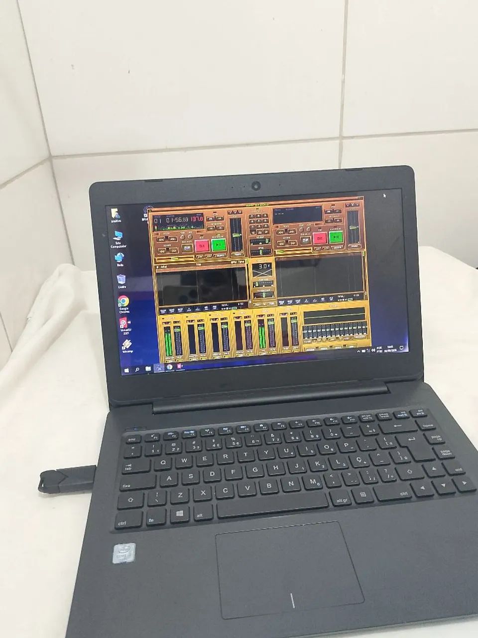 Vendo notebook positivo  - Foto 3