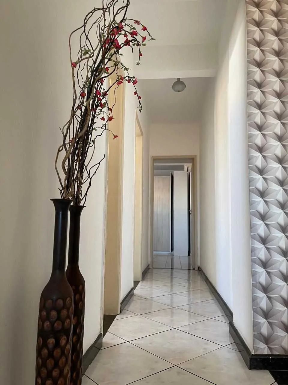 EDIFICIO SIMONE BEATRIZ - M.CC - LESTE/SUL - ANDAR BAIXO [18163] - Foto 4