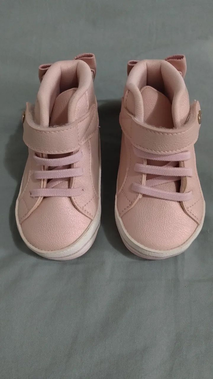 Lindo tênis infantil Rosa. 