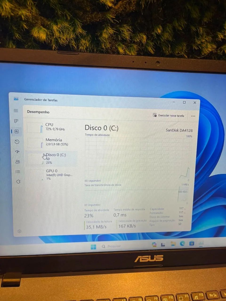 ASUS VivoBook E510MA | SSD 120GB | Excelente Estado - Foto 4