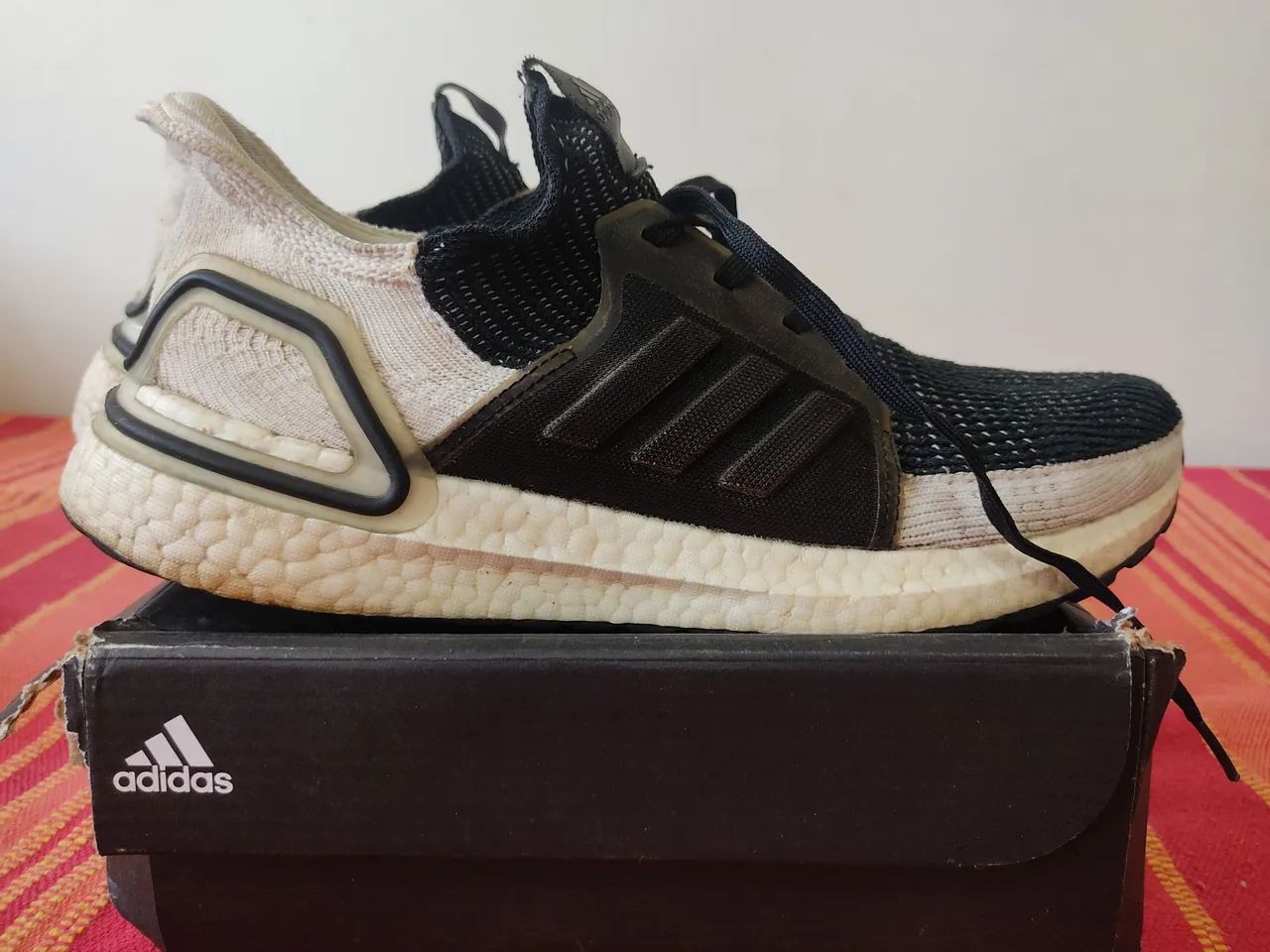 Tênis Adidas Ultraboost 41 original 