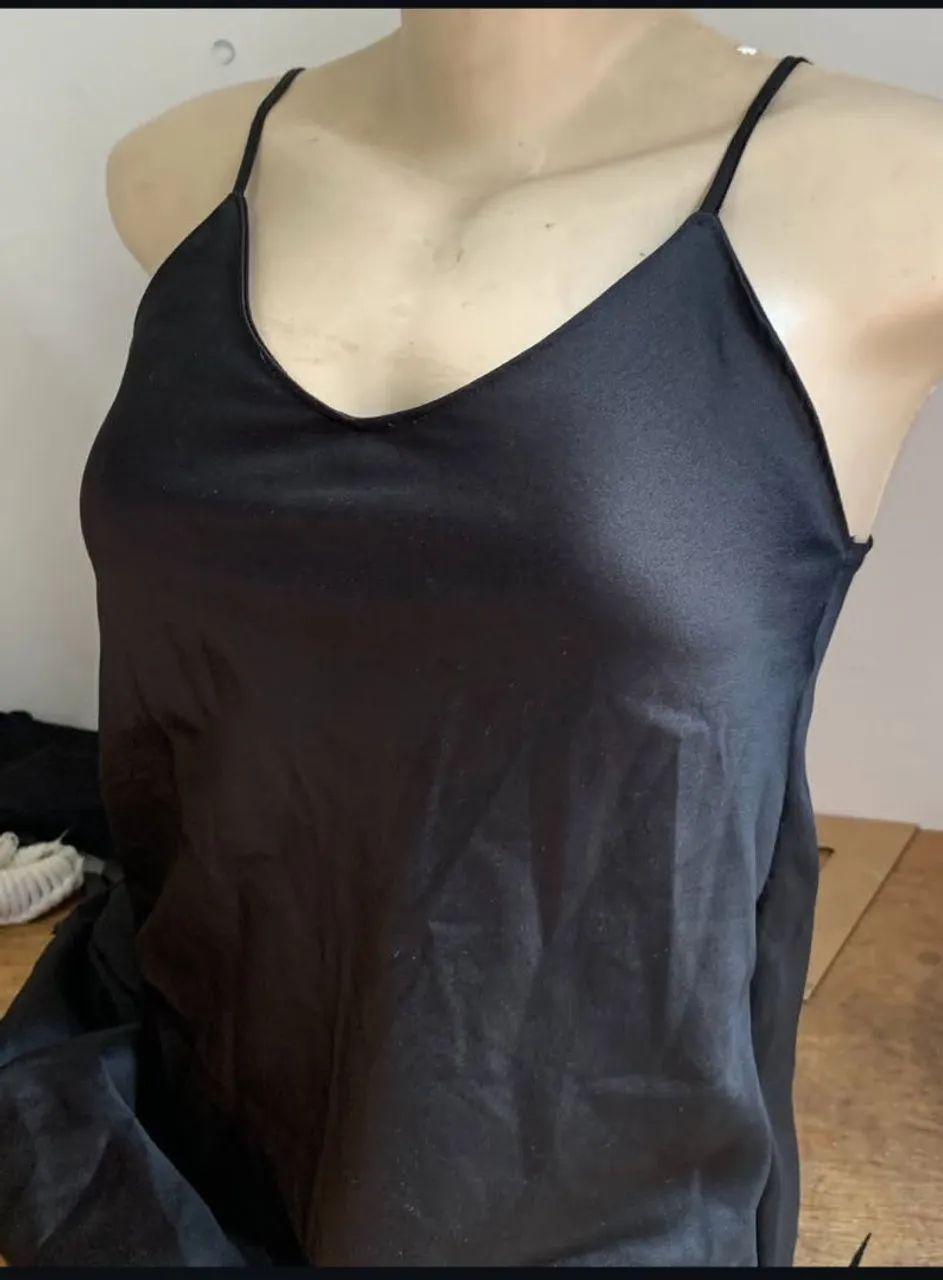Vestido de alça preto - Foto 4