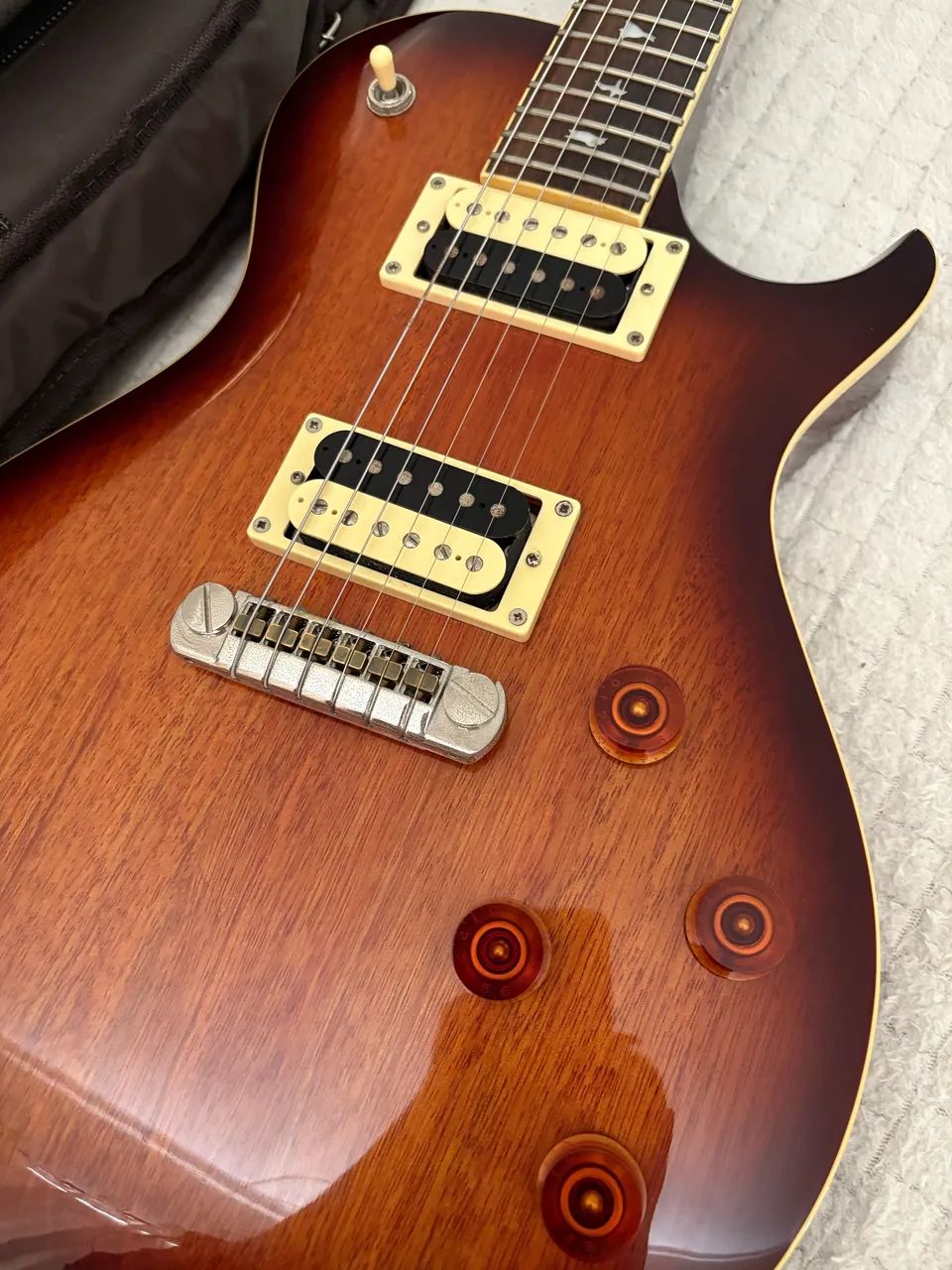 Guitarra PRS 245 SE - Foto 2